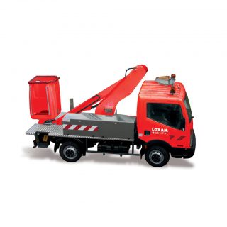 camion-nacelle-telescopique-11m-location-materiel-loxam-reunion
